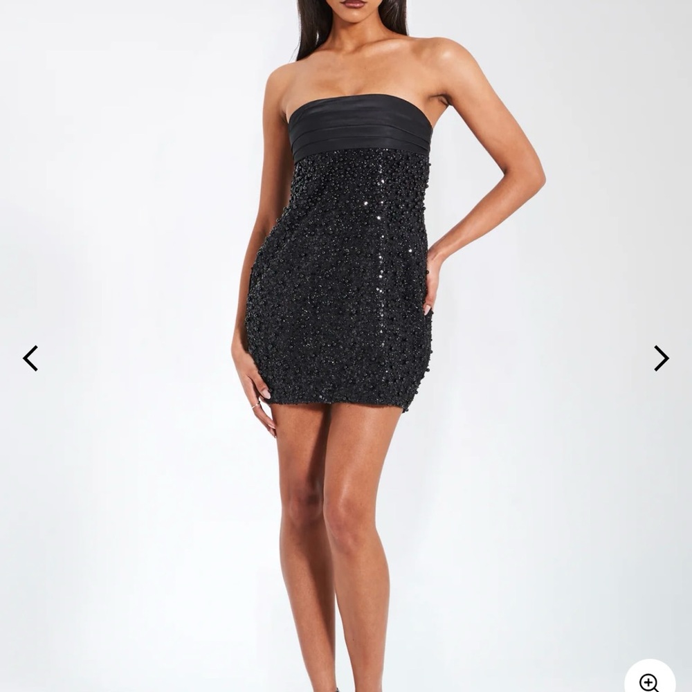 Elegant Black Strapless Dress